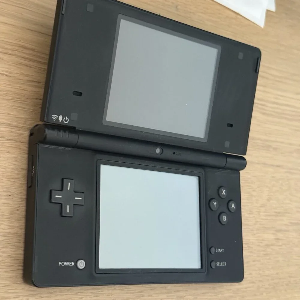 Nintendo DSi Black Onyx Console Tested And Working READ!!